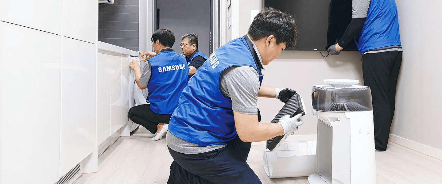 Samsung employees in Korea are visiting welfare institutions to repair home appliances.